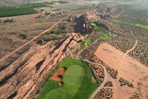 Sand Hollow 14th Green Aerial